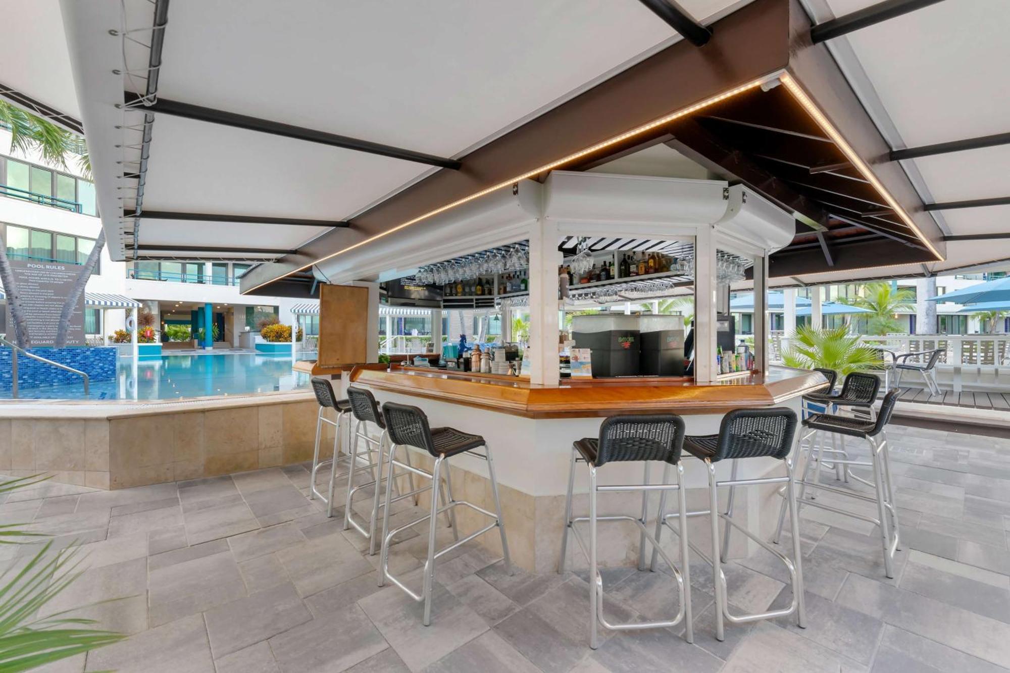 Hilton Vacation Club Royal Palm St Maarten Koolbaai Ngoại thất bức ảnh