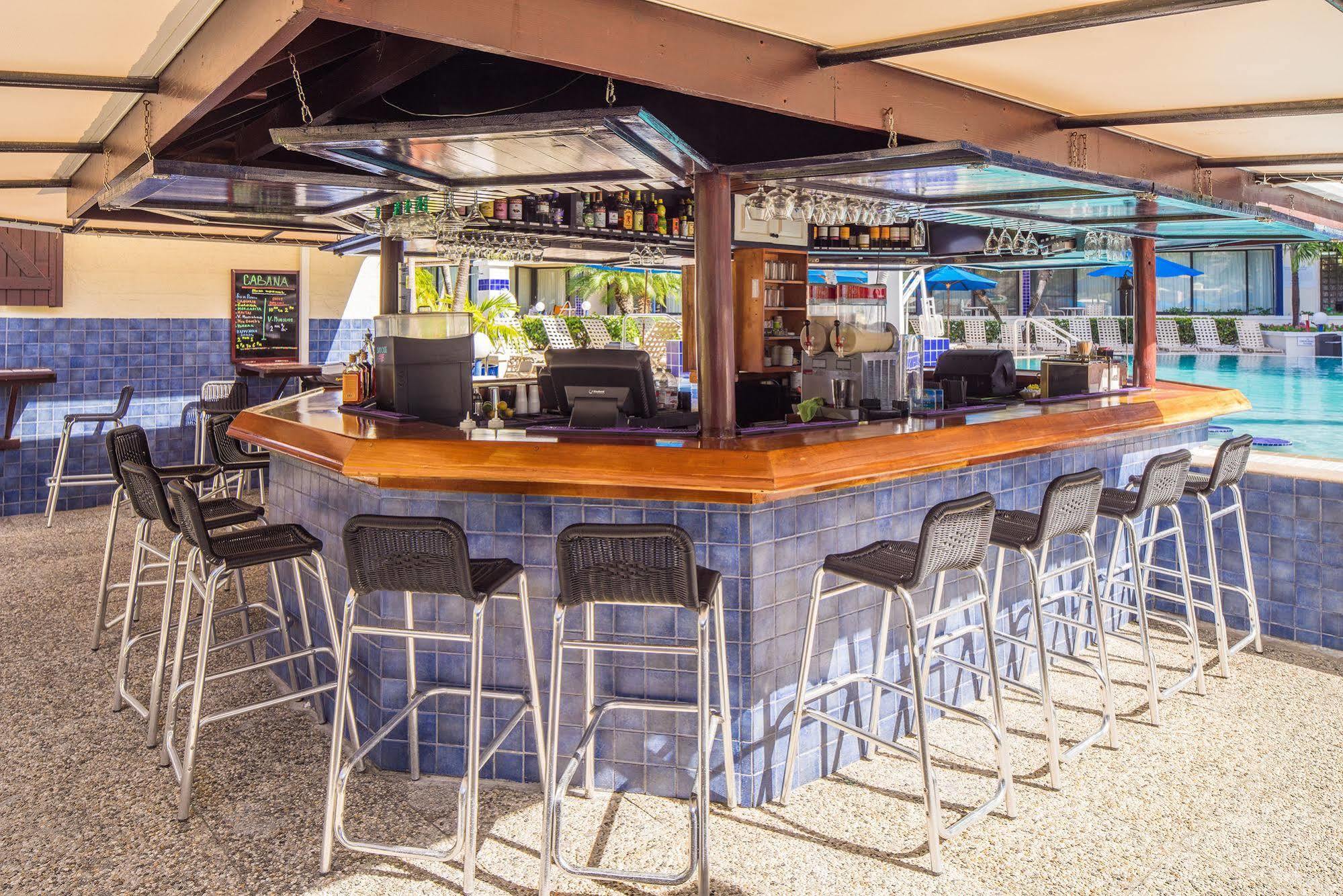 Hilton Vacation Club Royal Palm St Maarten Koolbaai Ngoại thất bức ảnh